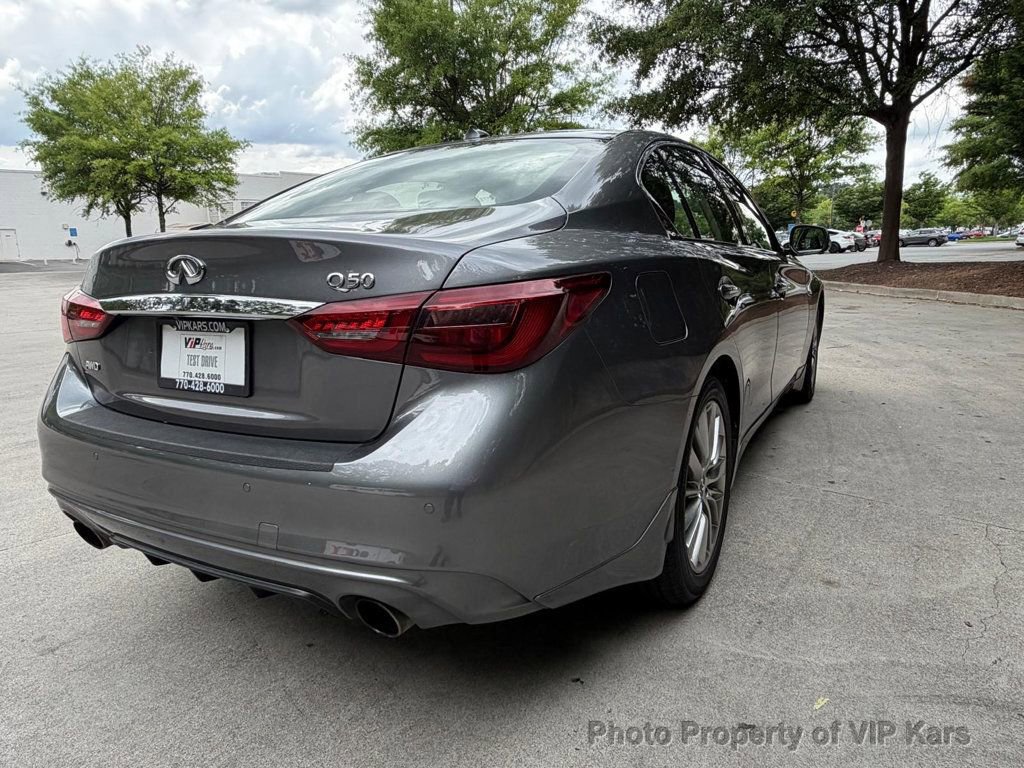 Used 2018 INFINITI Q50 Luxe w/ Sensory Package (Luxe) AWD/4WD image 8
