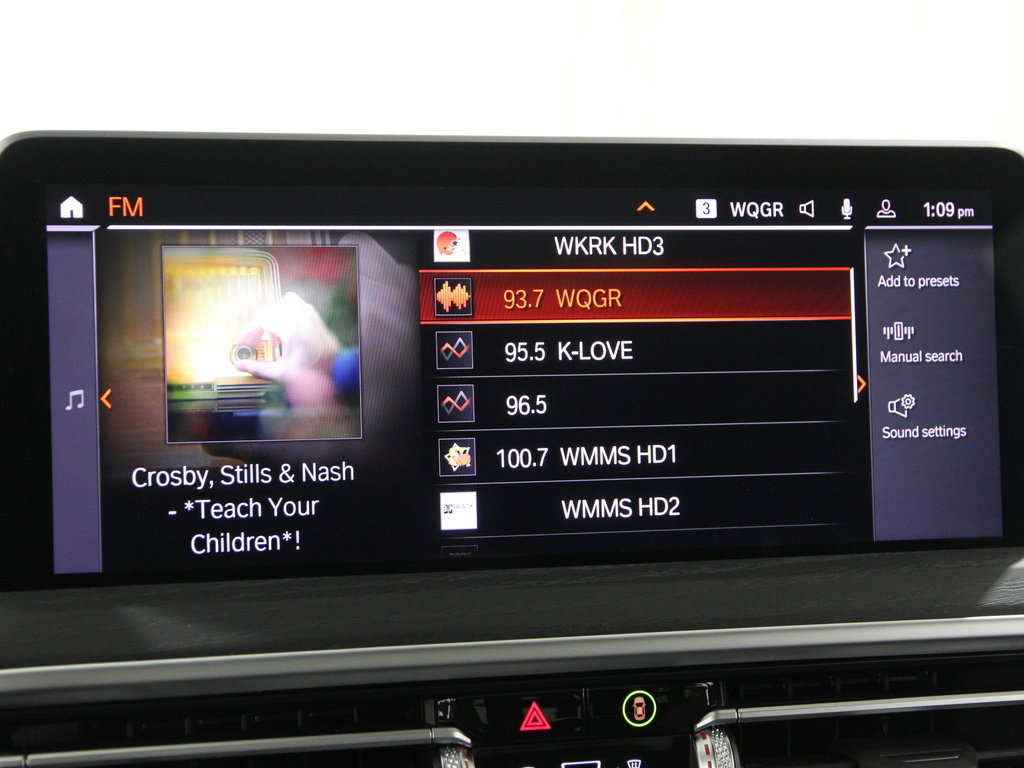 Certified 2024 BMW X3 xDrive30i w/ Premium Package w/ZPA image 11