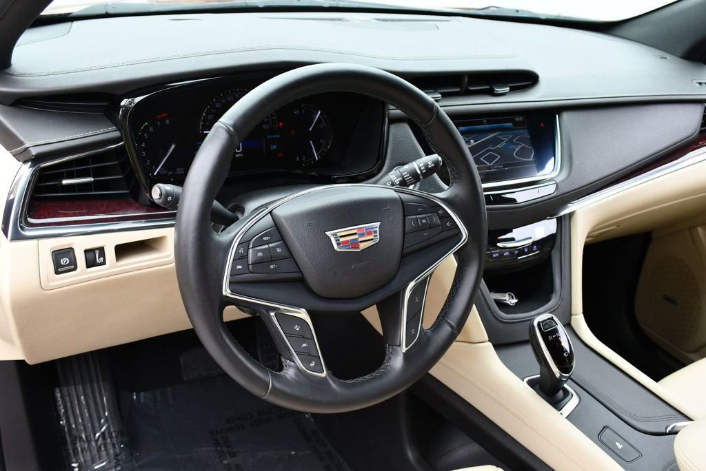 Used 2019 Cadillac XT5 Luxury FWD image 46