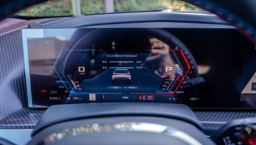 Used 2026 BMW XM Label Red image 9