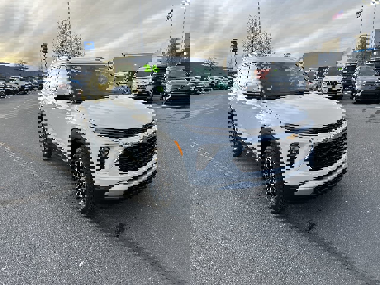 New 2026 Chevrolet TrailBlazer LT w/ Convenience Package image 1