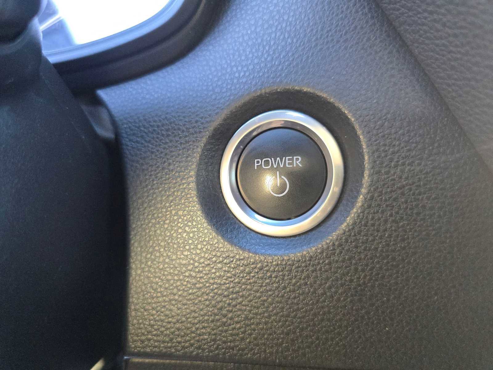 Certified 2024 Toyota Corolla SE image 32