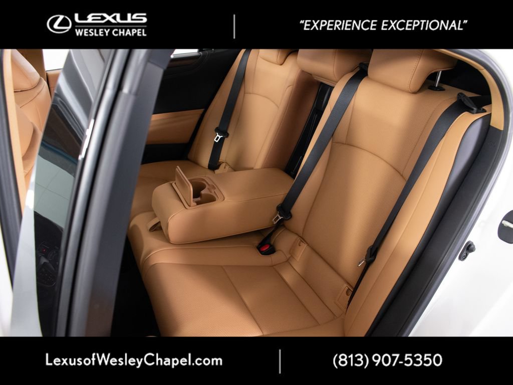 Used 2025 Lexus ES 350 w/ Premium Package FWD image 23
