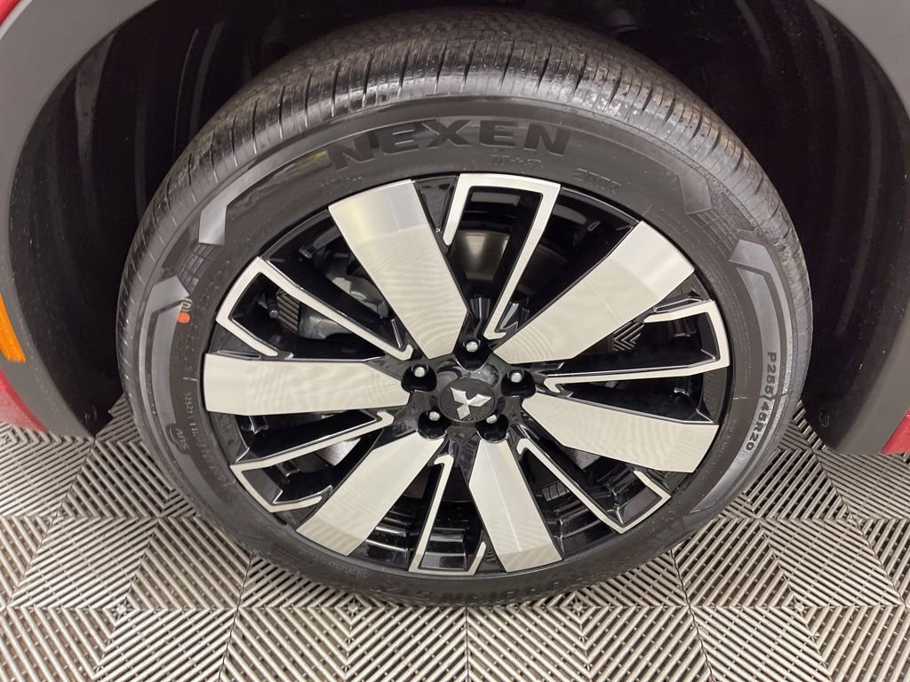 New 2026 Mitsubishi Outlander SEL image 38