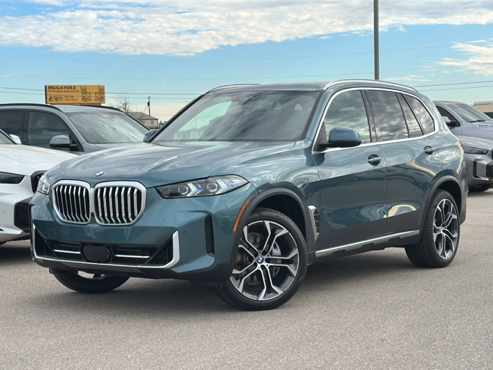 New 2026 BMW X5 xDrive40i w/ Climate Comfort Package