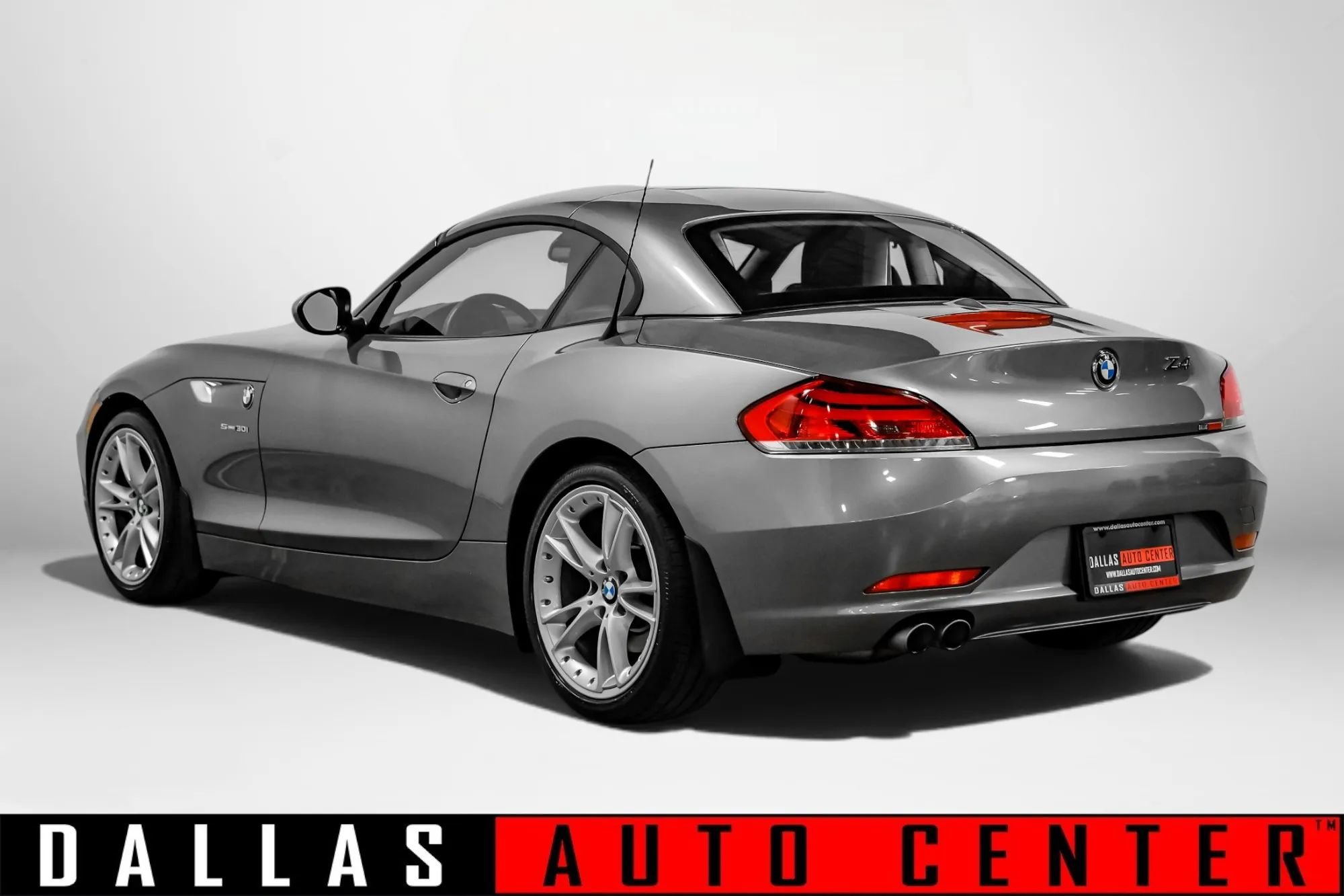 Used 2010 BMW Z4 sDrive30i RWD image 7
