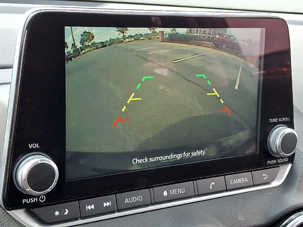 Used 2025 Nissan Sentra SV w/ All-Weather Package FWD image 17