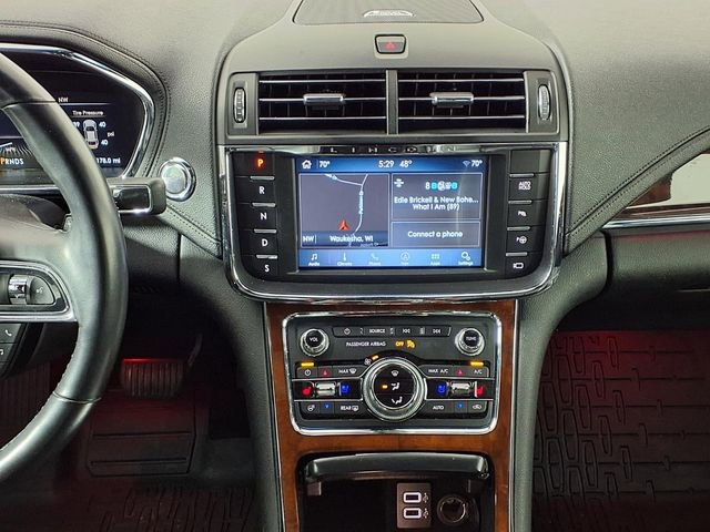 Used 2019 Lincoln Continental Reserve image 19