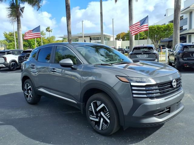 Used 2025 Nissan Kicks SV FWD image 16