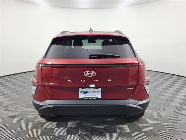 Certified 2025 Hyundai Kona SEL image 7