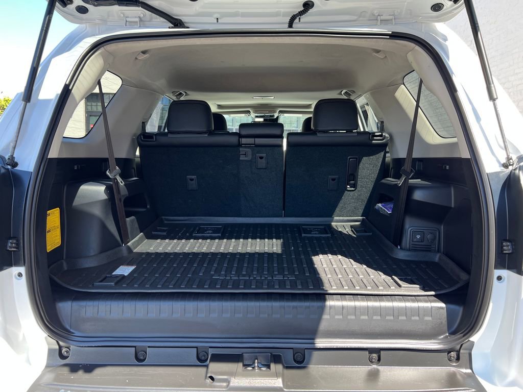 Certified 2024 Toyota 4Runner SR5 Premium w/ Moonroof Package image 43