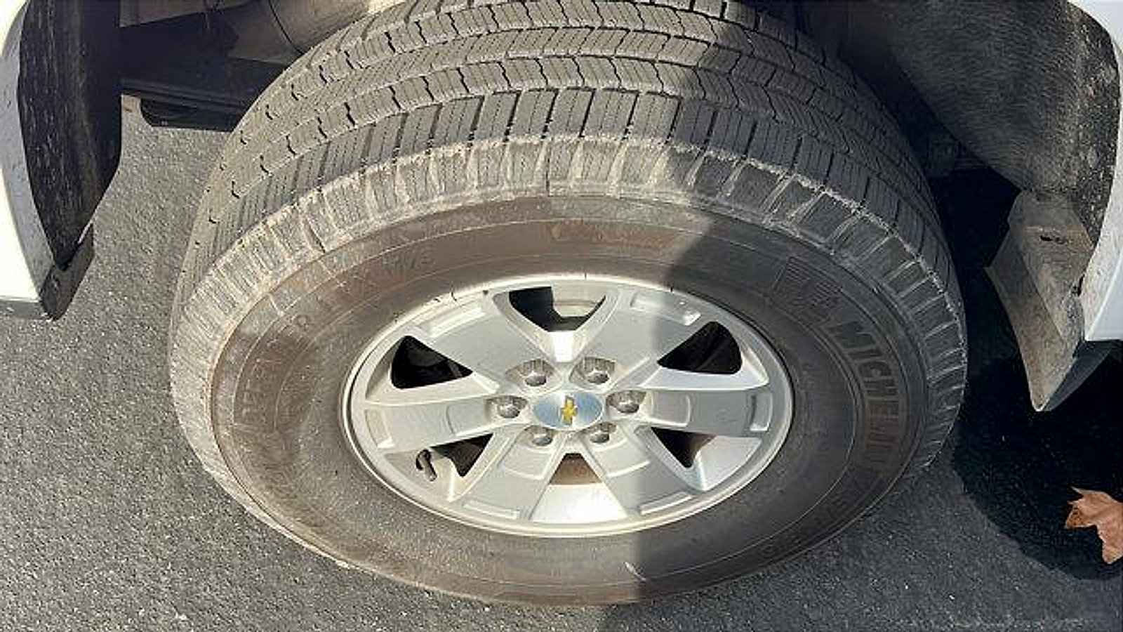 Used 2017 Chevrolet Colorado W/T w/ WT Convenience Package image 2