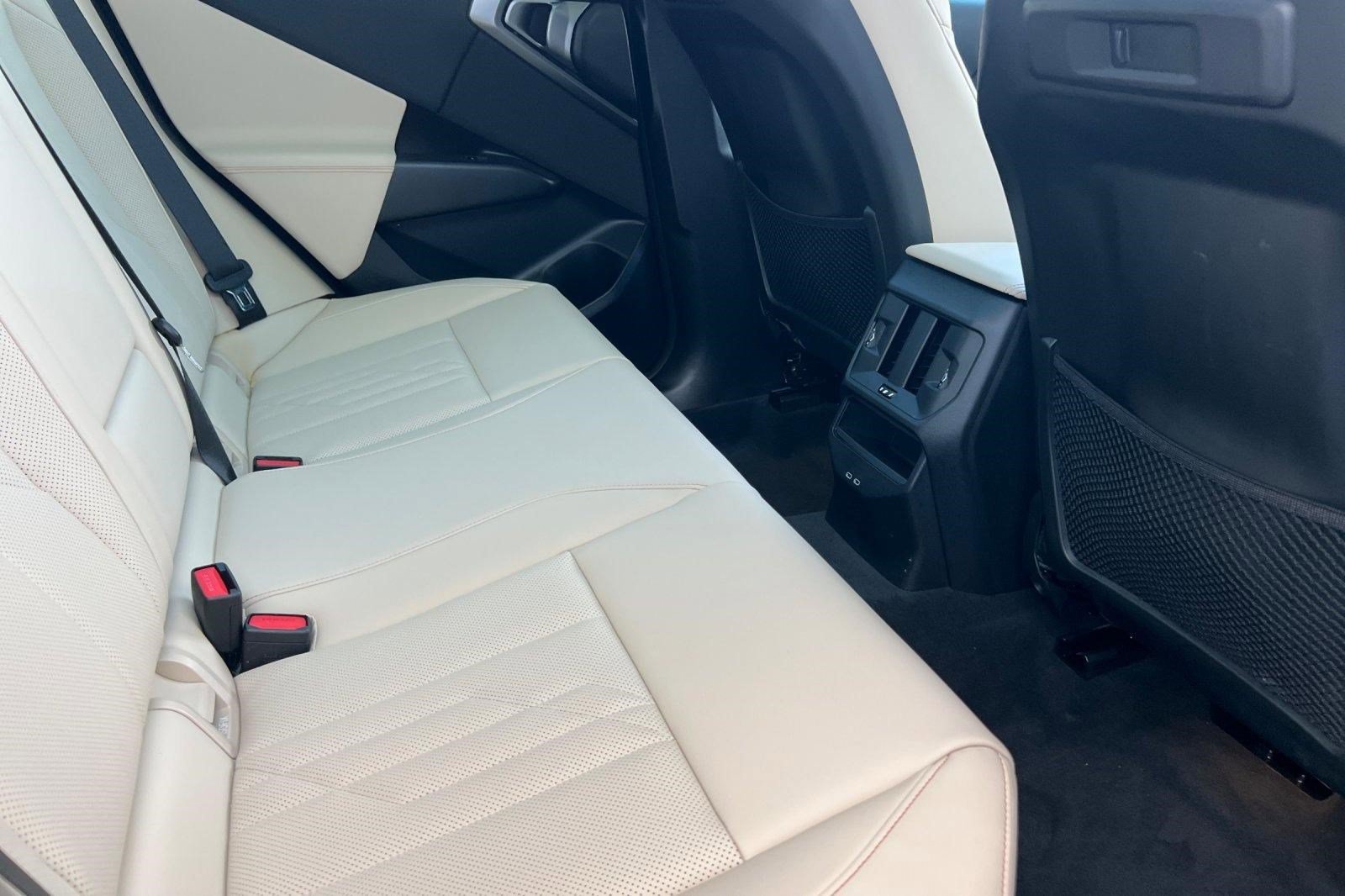Used 2026 BMW X3 xDrive30i w/ Premium Package AWD/4WD image 30