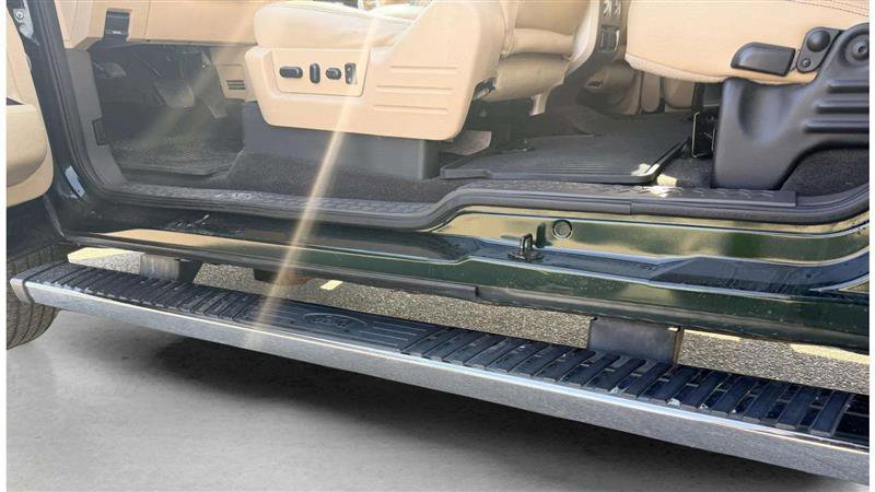 Used 2014 Ford F150 Lariat w/ Equipment Group 502A Luxury image 40