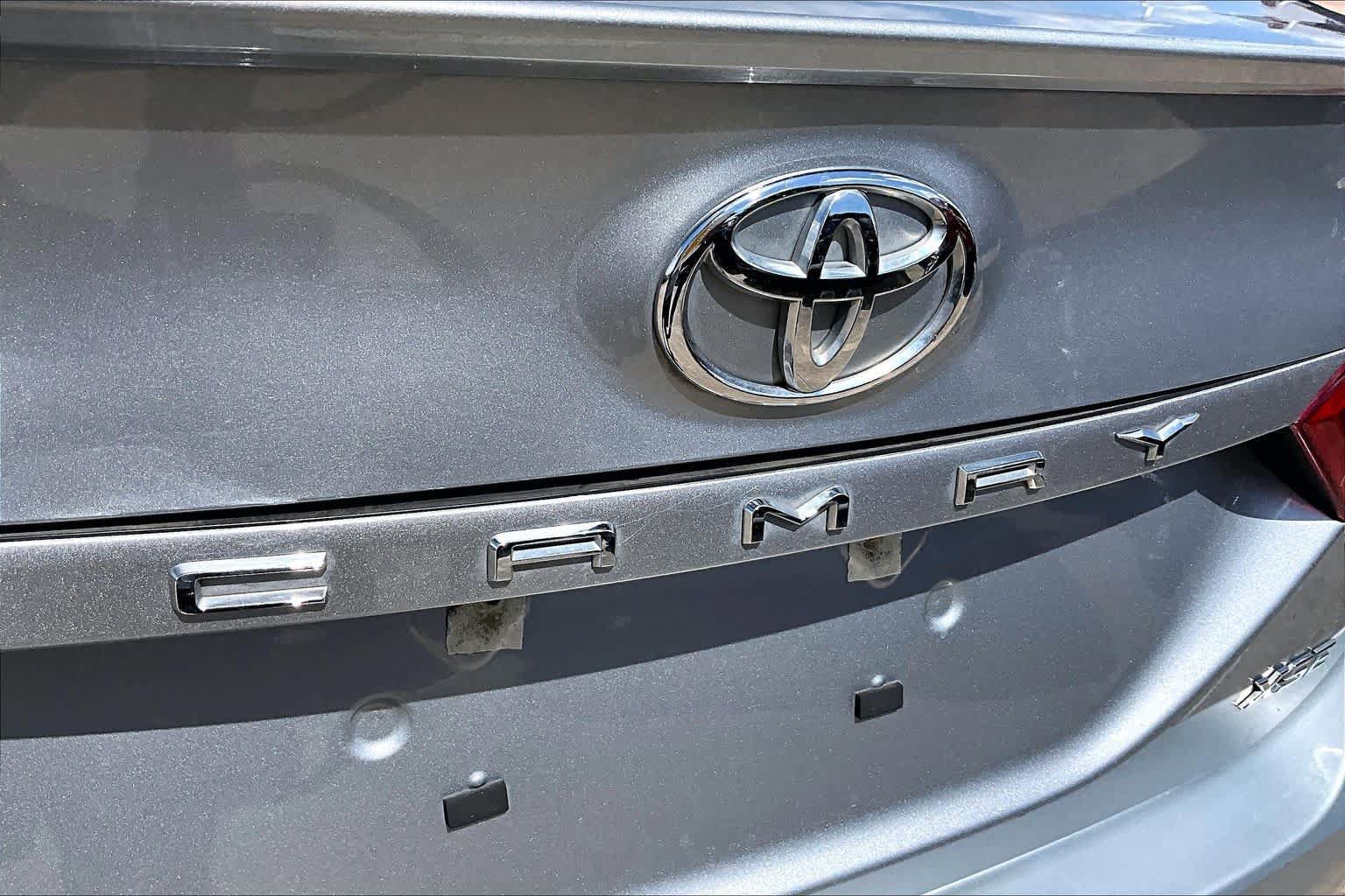 Used 2023 Toyota Camry XSE FWD image 30