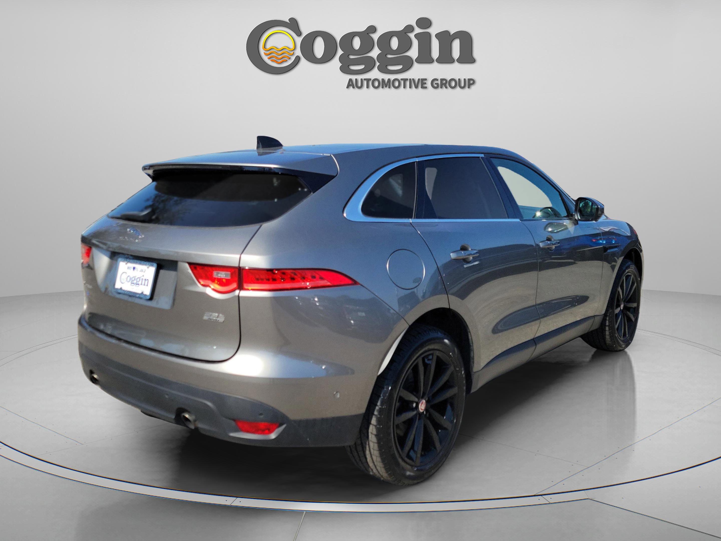 Used 2020 Jaguar F-PACE Prestige image 4