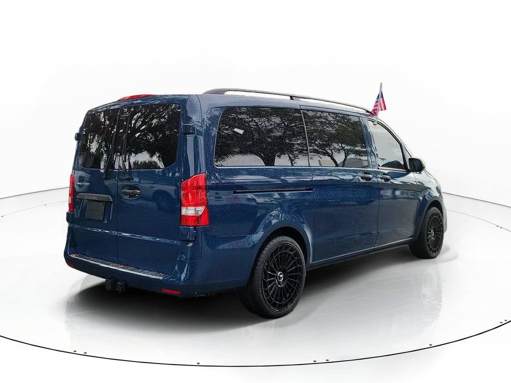 Used 2023 Mercedes-Benz Metris Passenger image 4