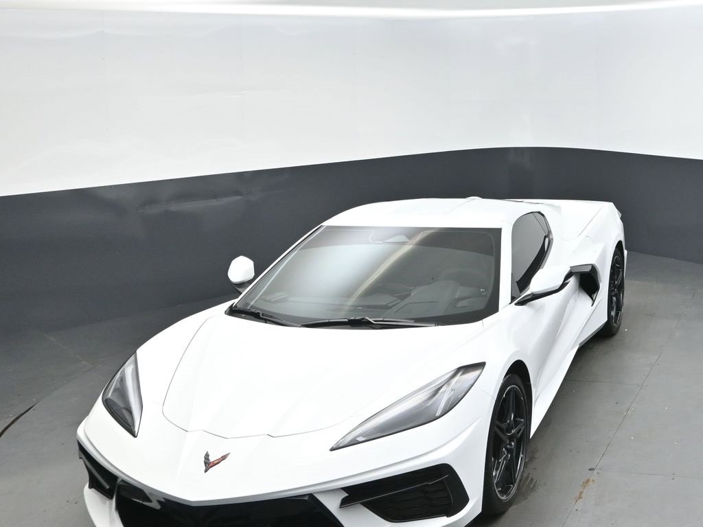 Used 2025 Chevrolet Corvette Stingray Coupe w/ 1LT image 26