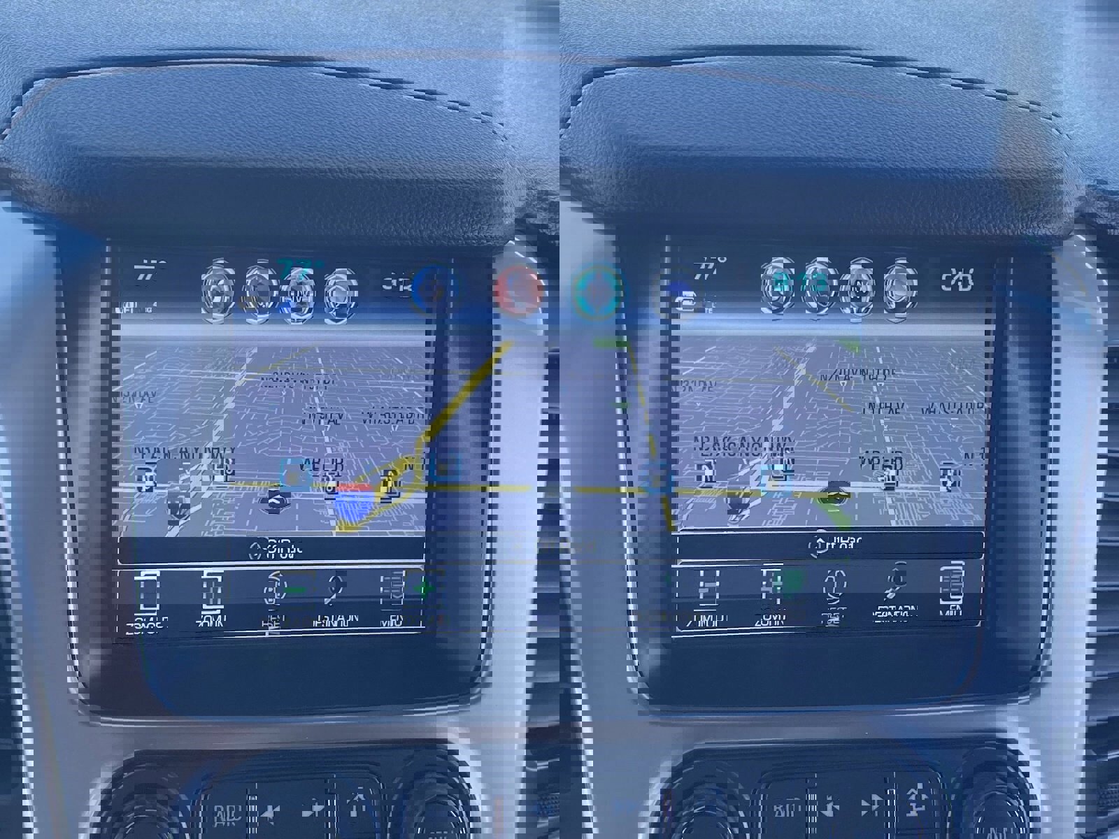 Used 2019 Chevrolet Tahoe LT w/ Luxury Package image 28