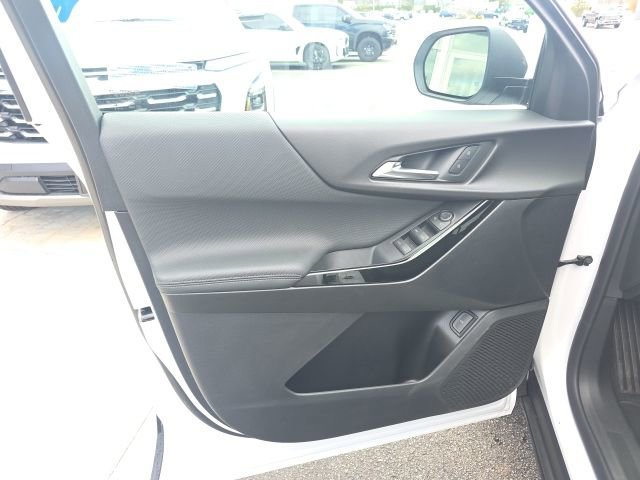 New 2026 Chevrolet Equinox LT w/ Convenience Package II image 10