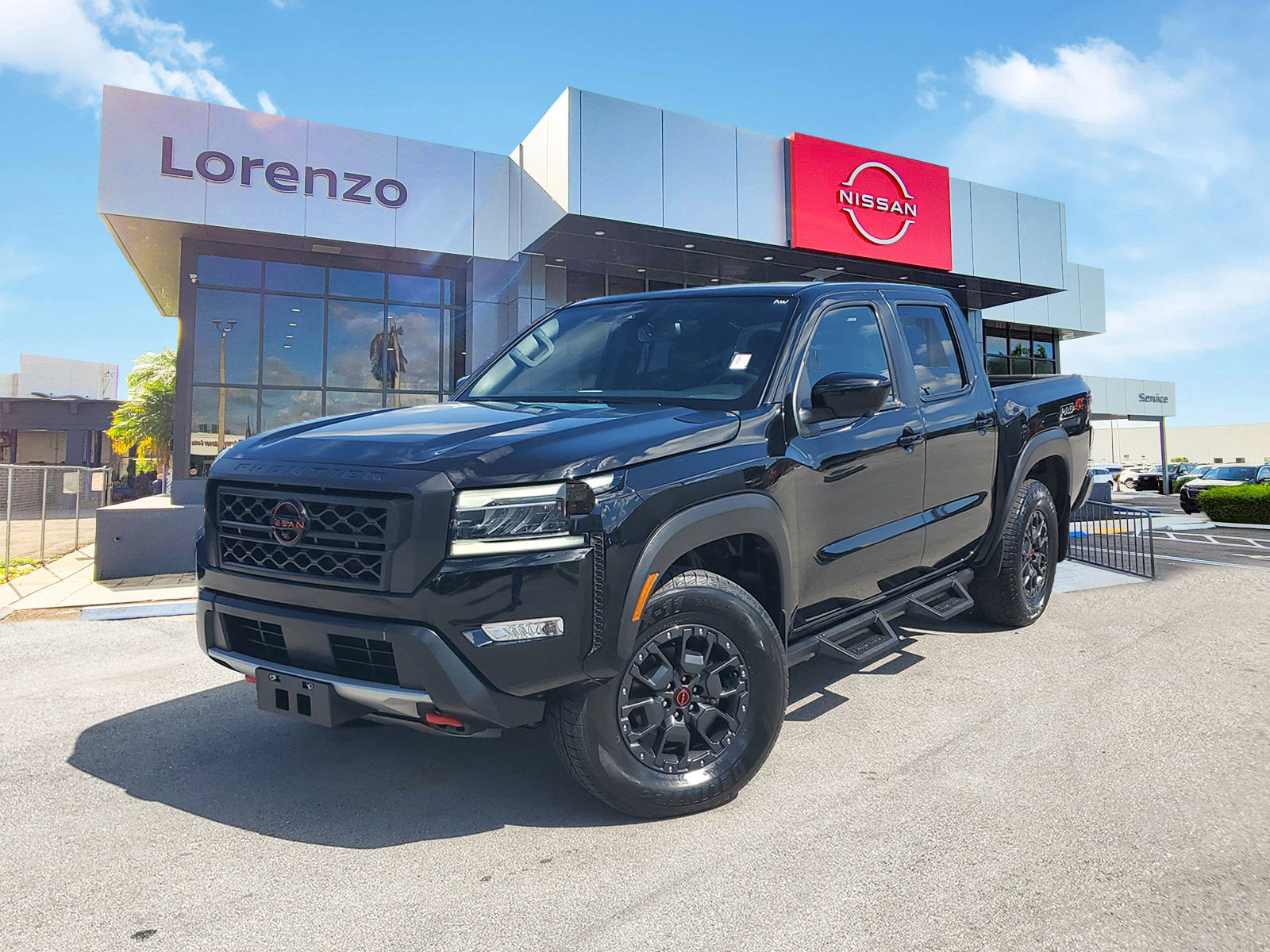 Used 2022 Nissan Frontier PRO-4X w/ Pro-4X Premium Package