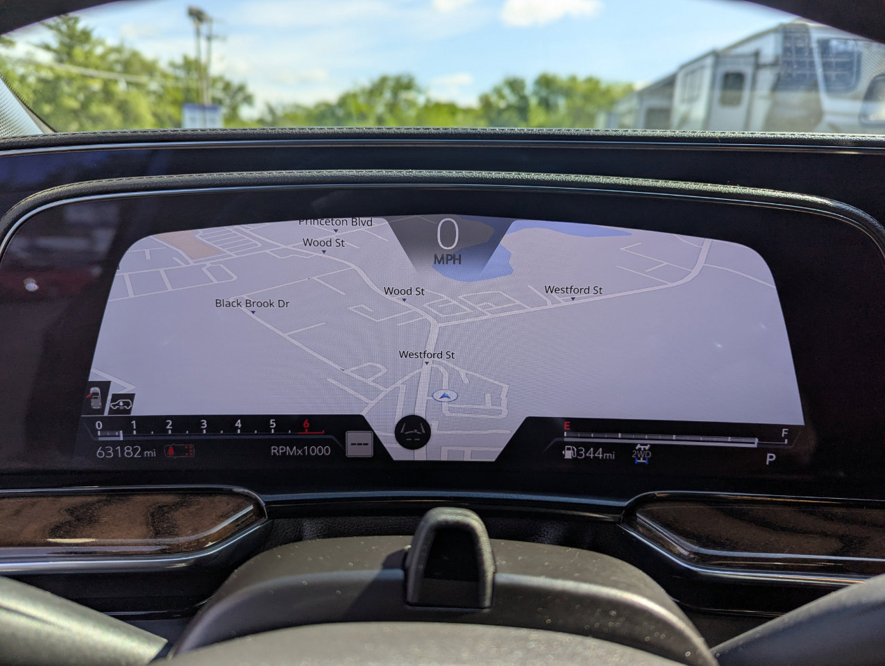 Used 2022 Cadillac Escalade ESV Sport Platinum AWD/4WD image 18