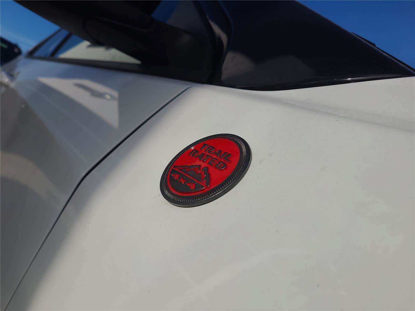 New 2024 Jeep Compass Trailhawk w/ Sun and Sound Group AWD/4WD image 7