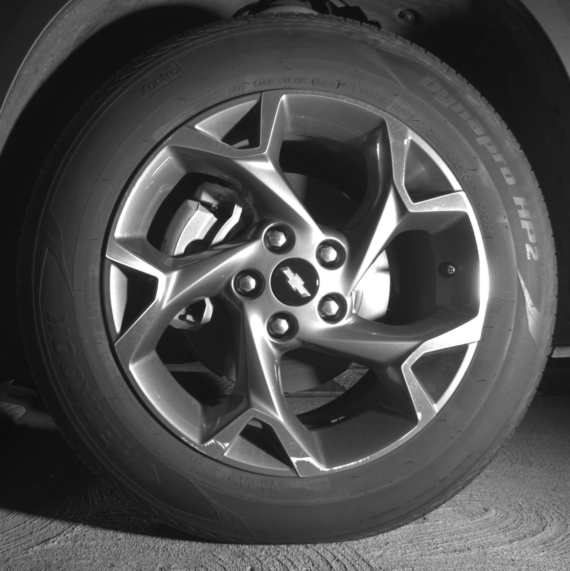 Used 2025 Chevrolet Trax LT FWD image 9