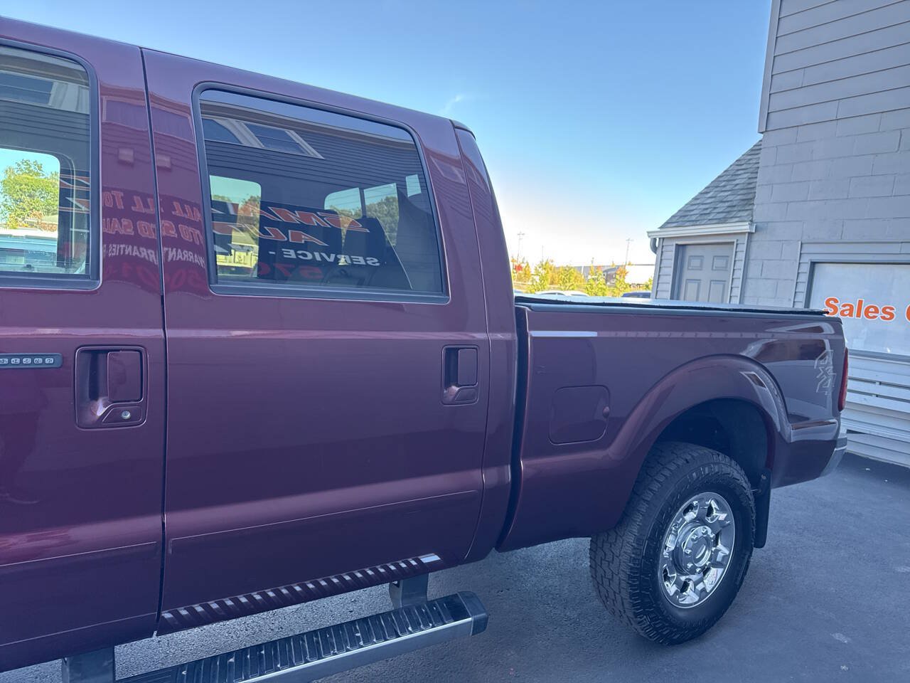 Used 2012 Ford F250 Lariat w/ Chrome Pkg AWD/4WD image 6