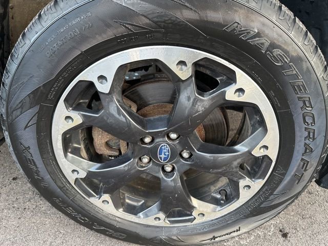 Used 2021 Subaru Crosstrek 2.0i image 9