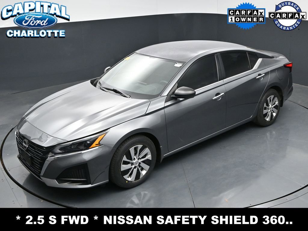 Used 2024 Nissan Altima 2.5 S FWD image 28
