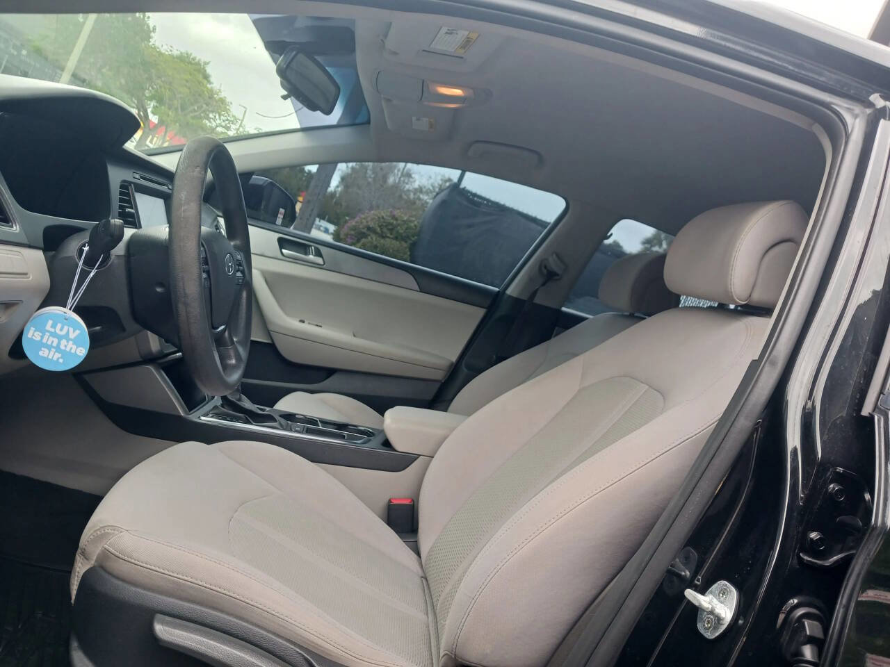 Used 2016 Hyundai Sonata SE FWD image 15
