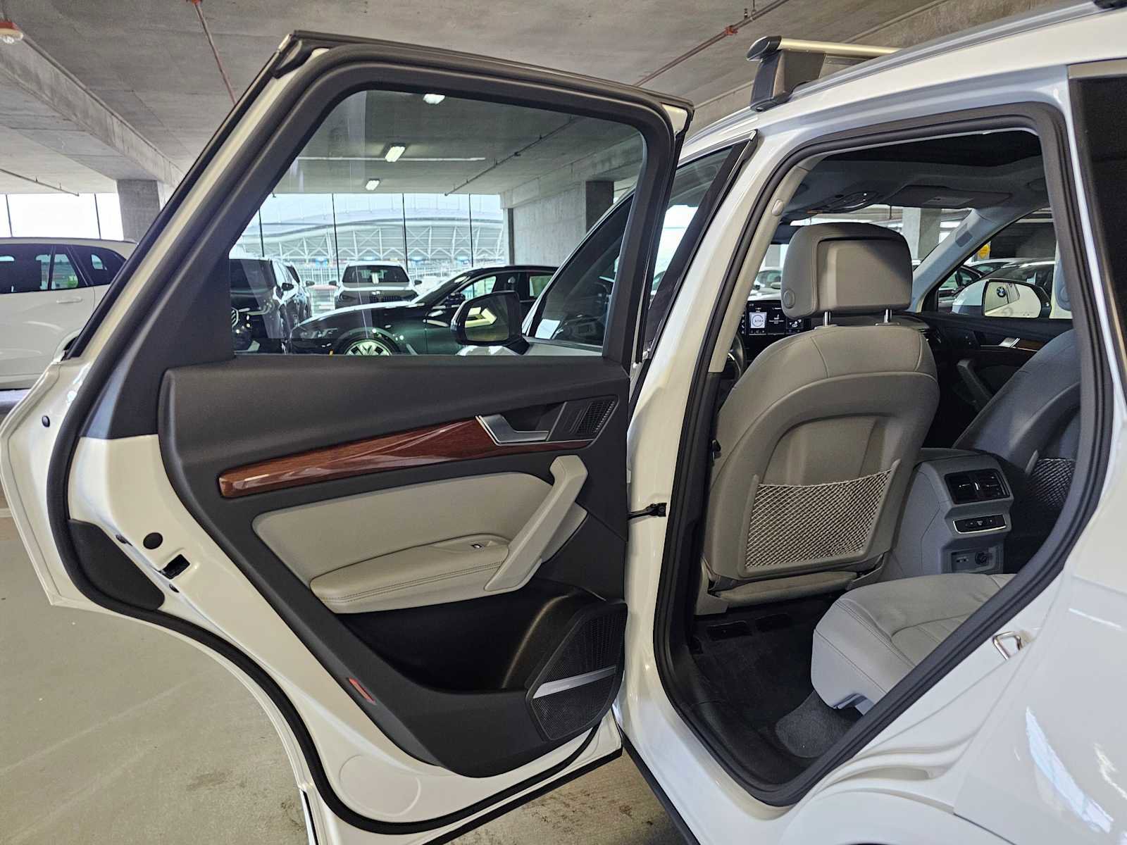 Used 2022 Audi Q5 2.0T Premium Plus AWD/4WD image 28