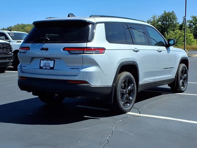 New 2025 Jeep Grand Cherokee L Limited image 17