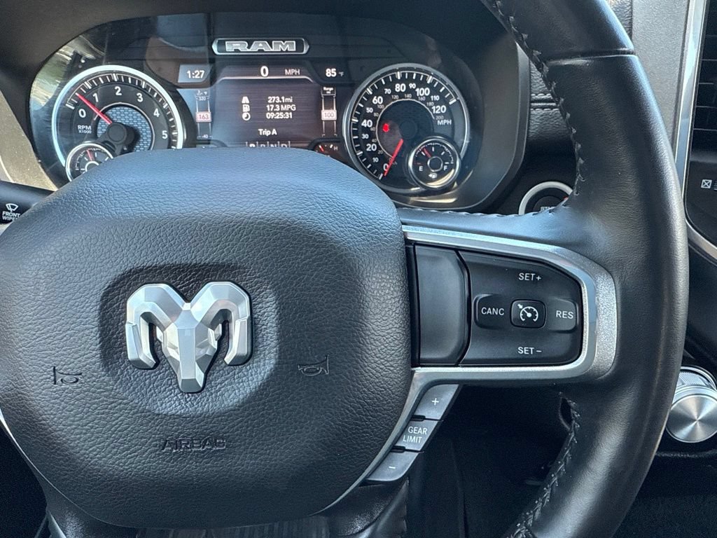 Used 2023 RAM 1500 Laramie AWD/4WD image 27