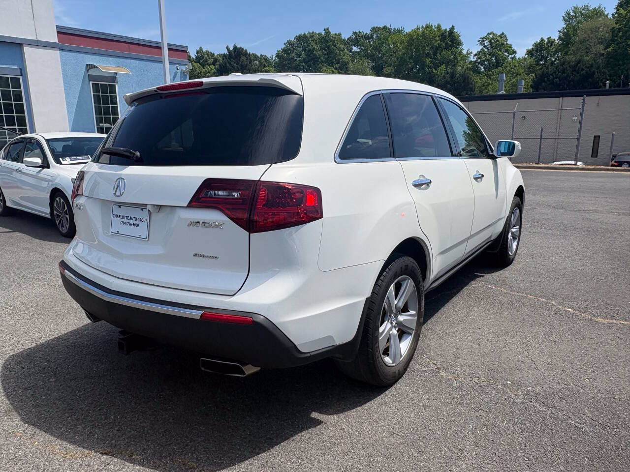 Used 2011 Acura MDX AWD/4WD image 5