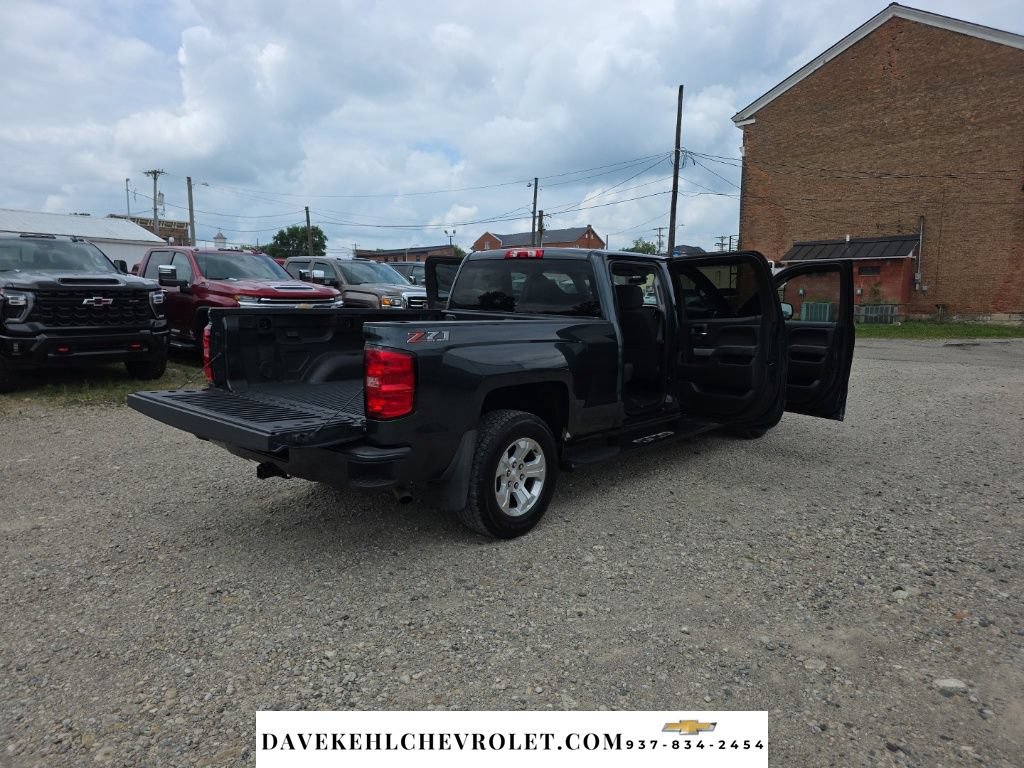Used 2018 Chevrolet Silverado 1500 LT w/ All Star Edition AWD/4WD image 33