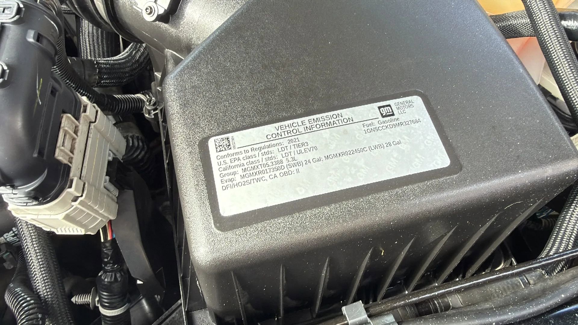 Used 2021 Chevrolet Suburban LT RWD image 30