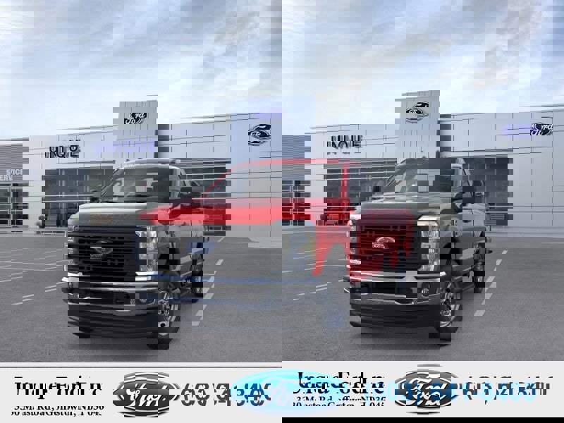 New 2026 Ford F250 XL w/ XL Chrome Package image 31