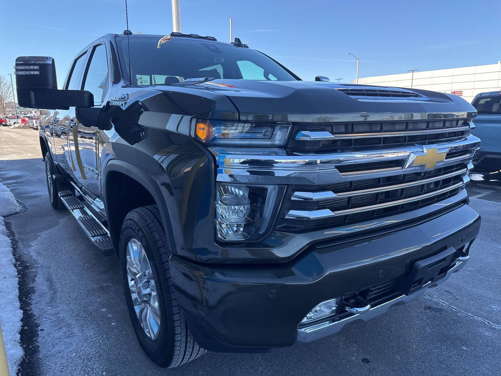 Used 2022 Chevrolet Silverado 3500 High Country w/ Z71 Off-Road Package image 4