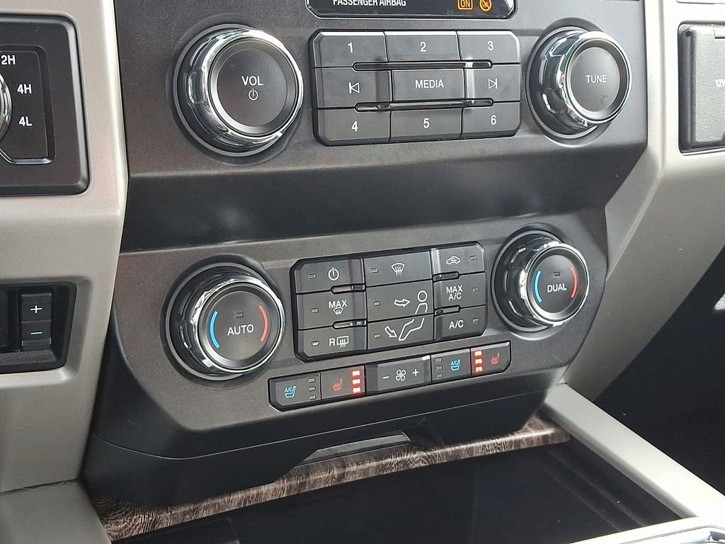 Used 2019 Ford F250 Lariat w/ Lariat Ultimate Package image 15