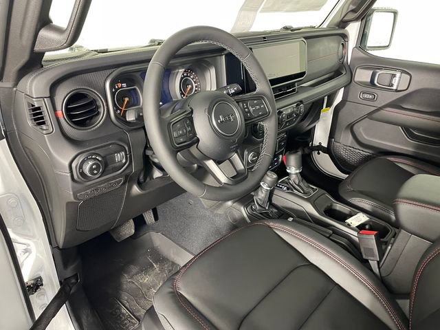 New 2026 Jeep Gladiator Rubicon AWD/4WD image 2