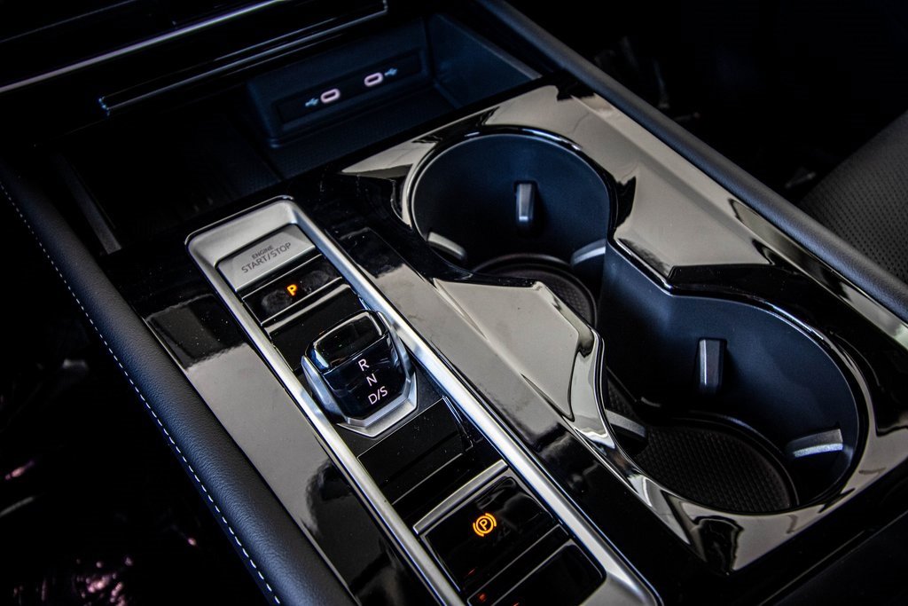 New 2026 Volkswagen Atlas SE image 37