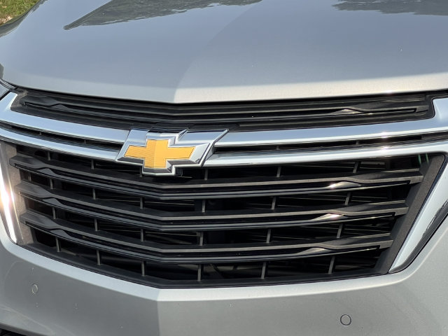 Used 2023 Chevrolet Equinox LT w/ Driver Convenience Package AWD/4WD image 39