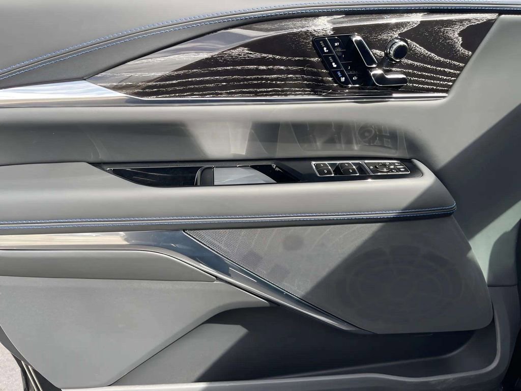 New 2025 Cadillac Escalade IQ Luxury 1 image 41