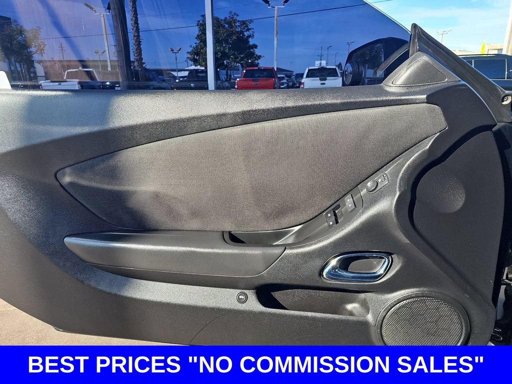 Used 2015 Chevrolet Camaro SS w/ RS Package RWD image 25