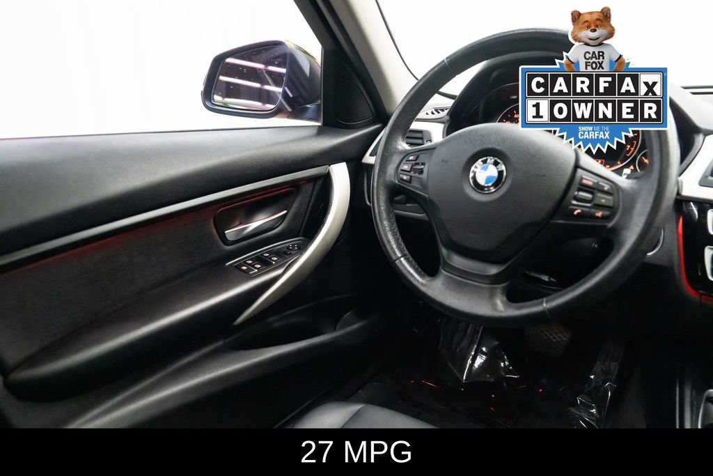 Used 2017 BMW 320i Sedan RWD image 11