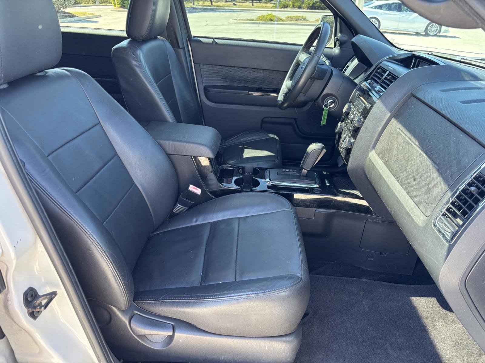 Used 2011 Ford Escape Limited w/ 301A Rapid Spec Order Code image 15