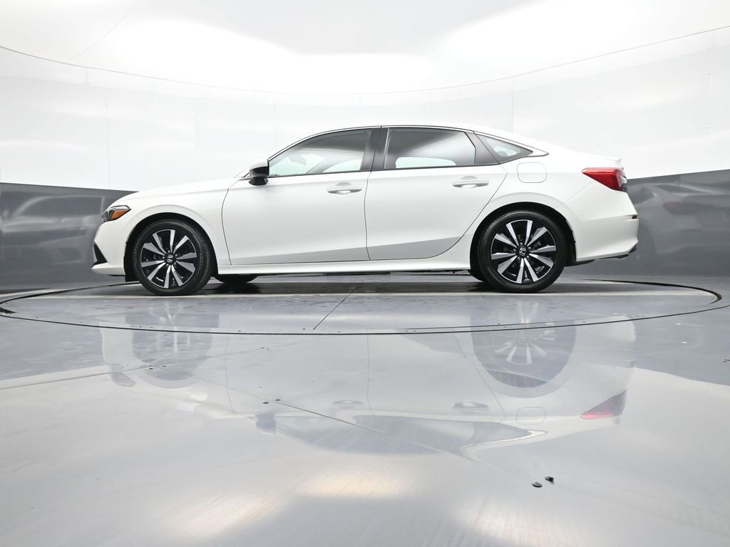 Certified 2024 Honda Civic EX image 31