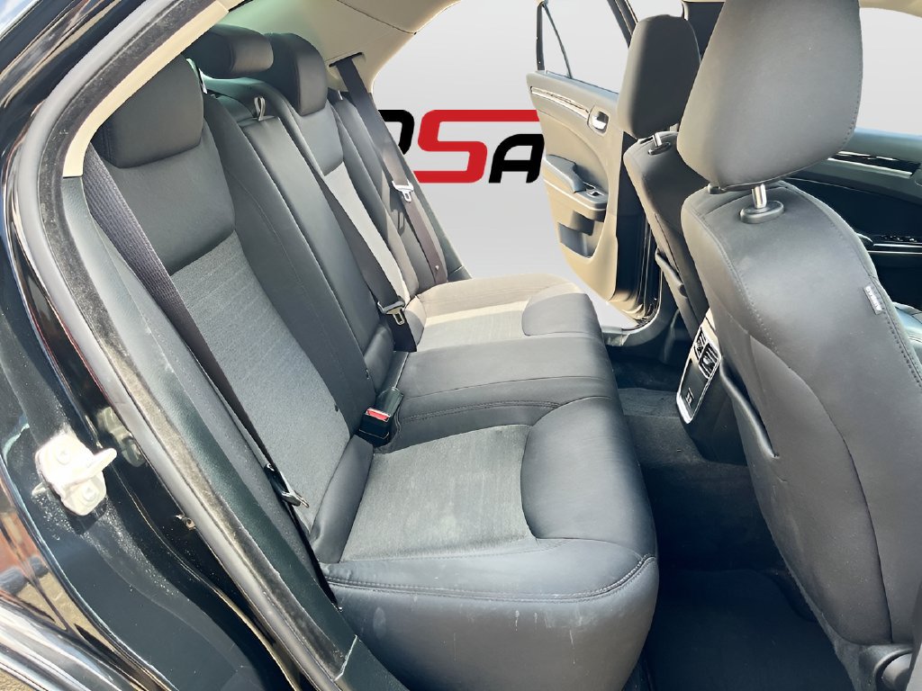 Used 2023 Chrysler 300 Touring RWD image 25